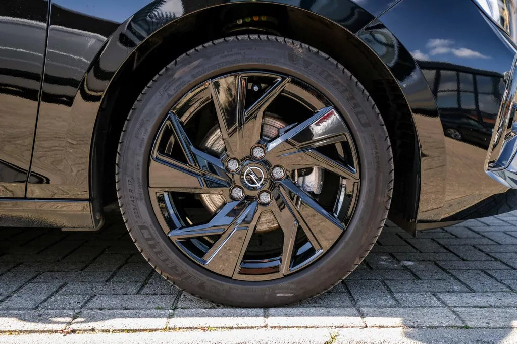 
Opel Astra 1.2 130 ELEGANCE |Led|Carplay|Lane-assist|360-Camera| vol									