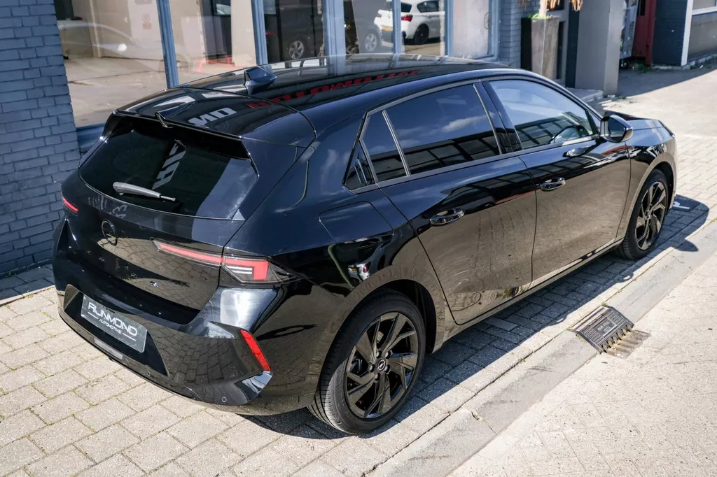 
Opel Astra 1.2 130 ELEGANCE |Led|Carplay|Lane-assist|360-Camera| vol									