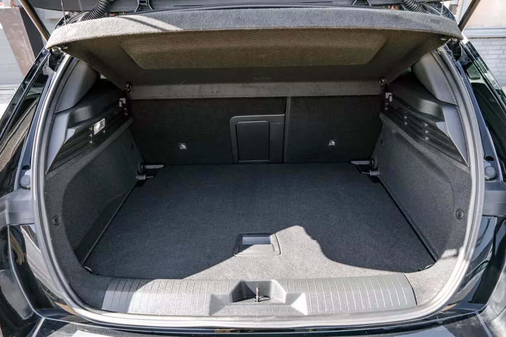 
Opel Astra 1.2 130 ELEGANCE |Led|Carplay|Lane-assist|360-Camera| vol									