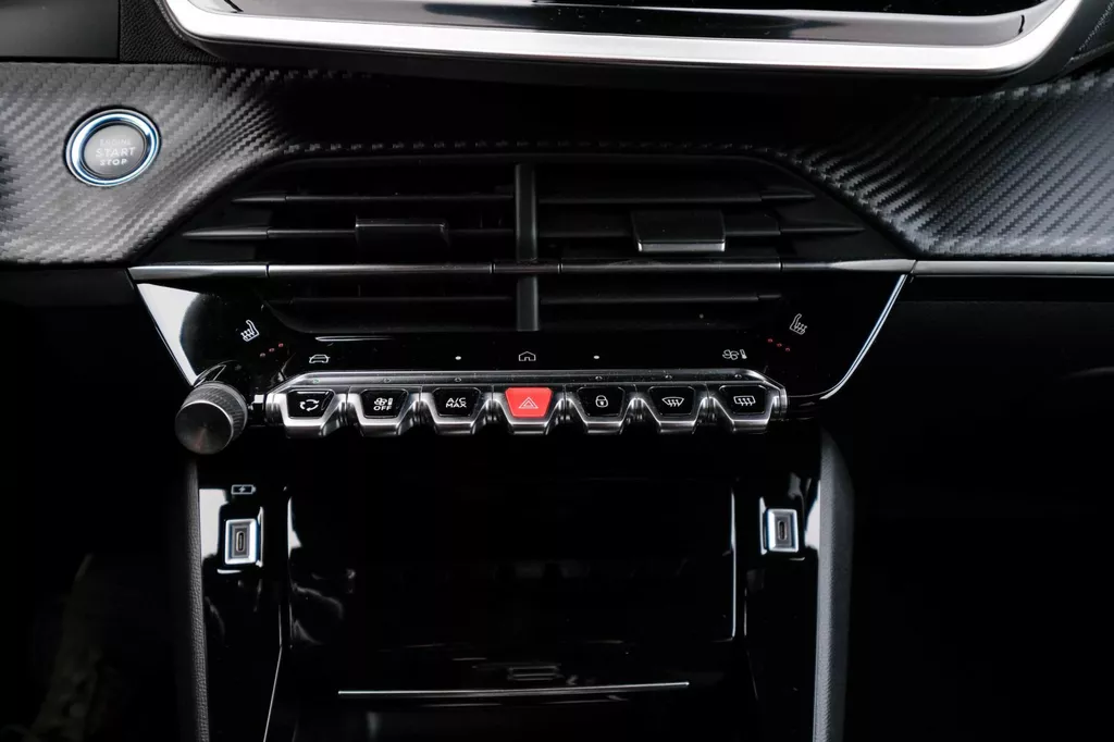 
								Peugeot 2008 1.2 PureTech 130 Allure 360-Camera|Carplay|Lane-Assist|LM-Velgen| vol									