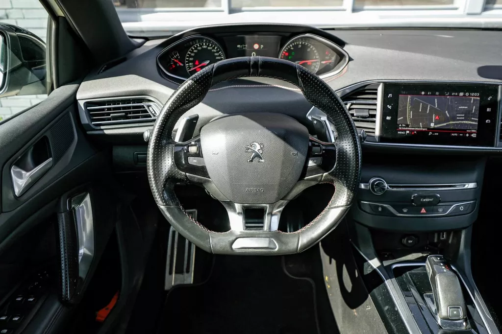 
								Peugeot 308 SW 1.5 BlueHDi Blue Lease GT-Line|lane-Assist|Massage|Led|Camera|Navi vol									
