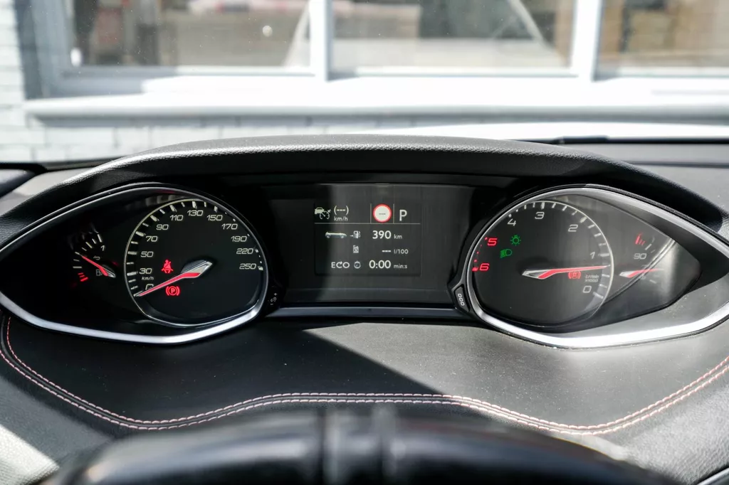 
								Peugeot 308 SW 1.5 BlueHDi Blue Lease GT-Line|lane-Assist|Massage|Led|Camera|Navi vol									