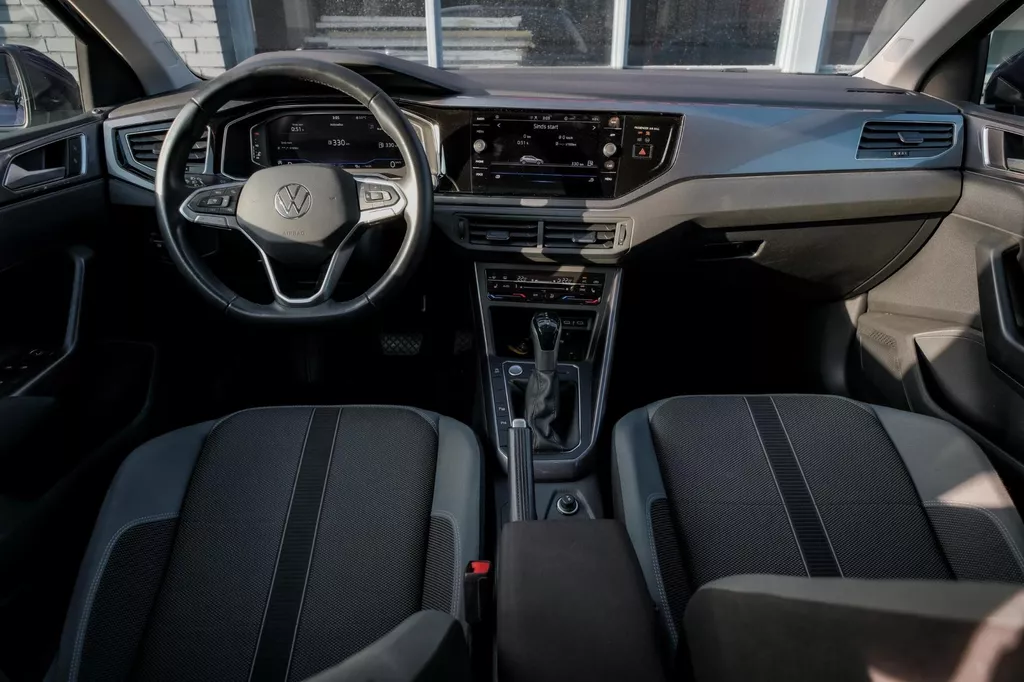 
								Volkswagen Polo 1.0 TSI Style IQ-Light |Virtual Cockpit|Camera|Carplay|Acc|Keyless|Parking Assistent| vol									