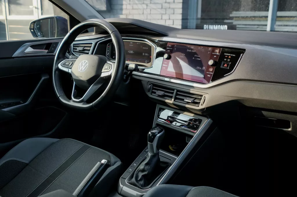 
								Volkswagen Polo 1.0 TSI Style IQ-Light |Virtual Cockpit|Camera|Carplay|Acc|Keyless|Parking Assistent| vol									