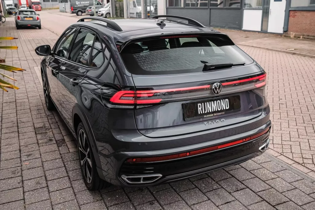 
Volkswagen Taigo 1.5 TSI R-Line |Matrix| Dsg|Fabrieksgarantie |Carplay| vol									