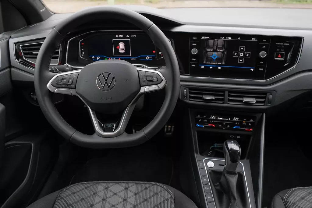 
Volkswagen Taigo 1.5 TSI R-Line |Matrix| Dsg|Fabrieksgarantie |Carplay| vol									