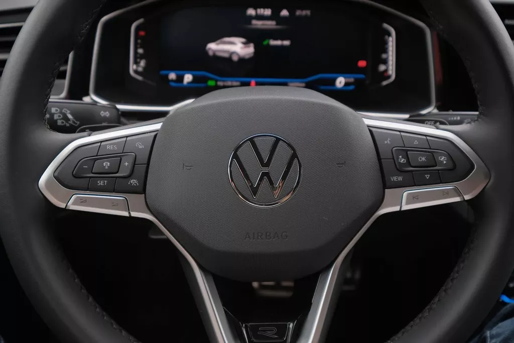 
Volkswagen Taigo 1.5 TSI R-Line |Matrix| Dsg|Fabrieksgarantie |Carplay| vol									