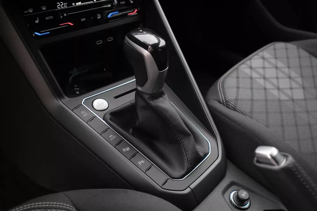 
Volkswagen Taigo 1.5 TSI R-Line |Matrix| Dsg|Fabrieksgarantie |Carplay| vol									