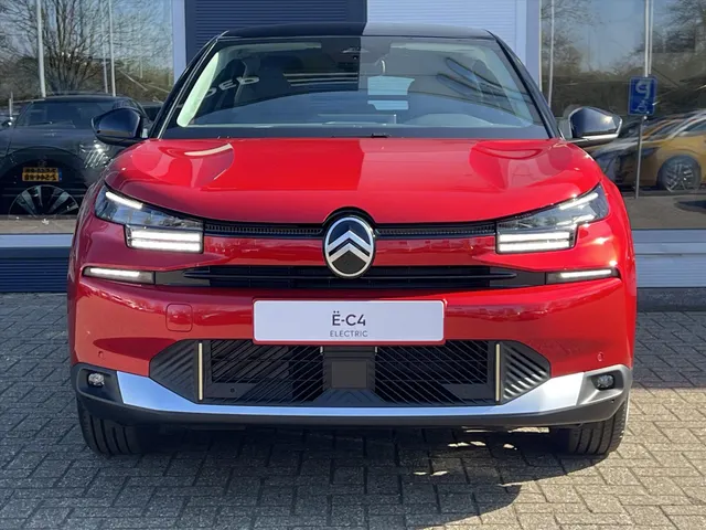 
Citroën ë-C4 EV 54kWh 156pk Business | Navigatie | Camera | parkeersensoren | Climate Control | vol									