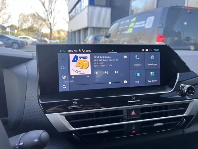 
Citroën ë-C4 EV 54kWh 156pk Business | Navigatie | Camera | parkeersensoren | Climate Control | vol									