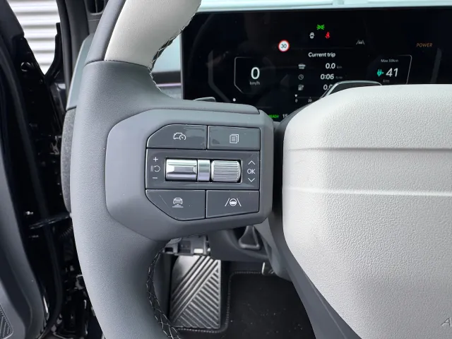 
Kia EV3 81,4 kWh 204pk GT-Line | Schuif/Kanteldak | Stoel/Stuurwielverwarming | Harman/Kardon | Elektrische Stoel | vol									