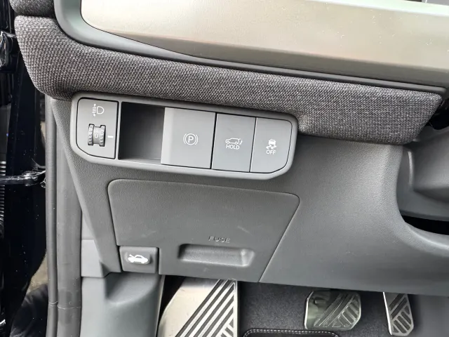 
Kia EV3 81,4 kWh 204pk GT-Line | Schuif/Kanteldak | Stoel/Stuurwielverwarming | Harman/Kardon | Elektrische Stoel | vol									
