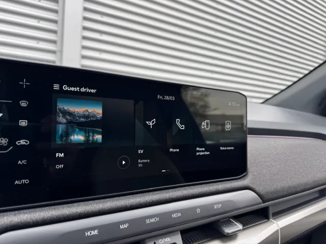 
Kia EV3 81,4 kWh 204pk GT-Line | Schuif/Kanteldak | Stoel/Stuurwielverwarming | Harman/Kardon | Elektrische Stoel | vol									