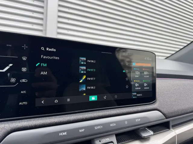 
Kia EV3 81,4 kWh 204pk GT-Line | Schuif/Kanteldak | Stoel/Stuurwielverwarming | Harman/Kardon | Elektrische Stoel | vol									