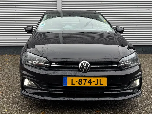 
Volkswagen Polo 1.0 TSI 95pk R-Line Edition | Trekhaak | Airco | Lichtmetalen velgen | vol									
