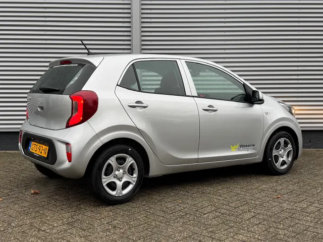 
Kia Picanto 1.0 DPi 67pk 4-zits ComfortLine | Bluetooth | Airco | Cruise Control | vol									