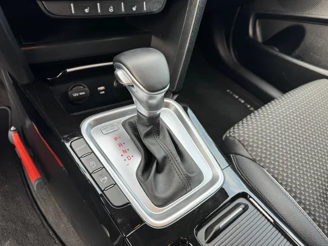 
Kia XCeed 1.4 T-GDi 140pk DCT7 DynamicPlusLine | Stoel/Stuurwielverwarming | Navigatie | Climat Control | vol									