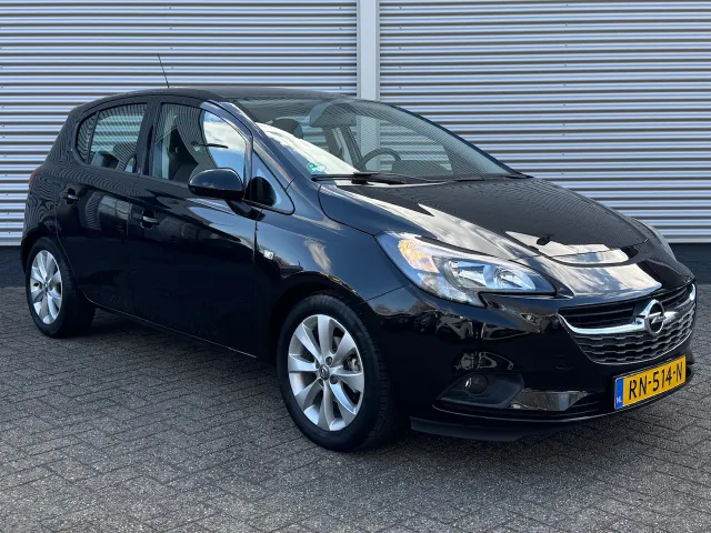 
Opel Corsa 1.4 S&S 90pk 5d Favourite | Navigatie | Airco | Sensoren | vol									