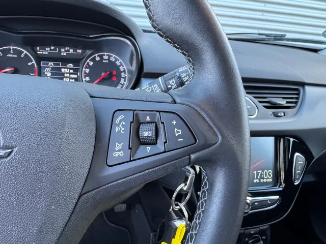 
Opel Corsa 1.4 S&S 90pk 5d Favourite | Navigatie | Airco | Sensoren | vol									