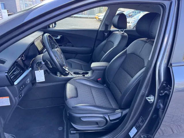 
Kia Niro 1.6 GDi Hybrid 141pk DCT6 DynamicLine | Navigatie | Climate Control | Camera | vol									