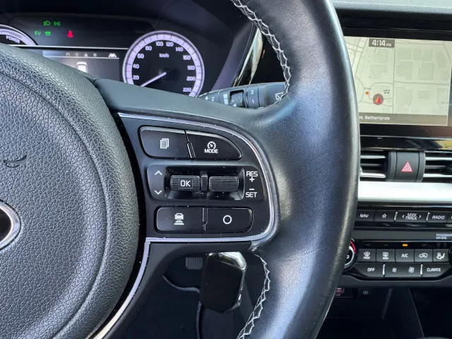 
Kia Niro 1.6 GDi Hybrid 141pk DCT6 DynamicLine | Navigatie | Climate Control | Camera | vol									