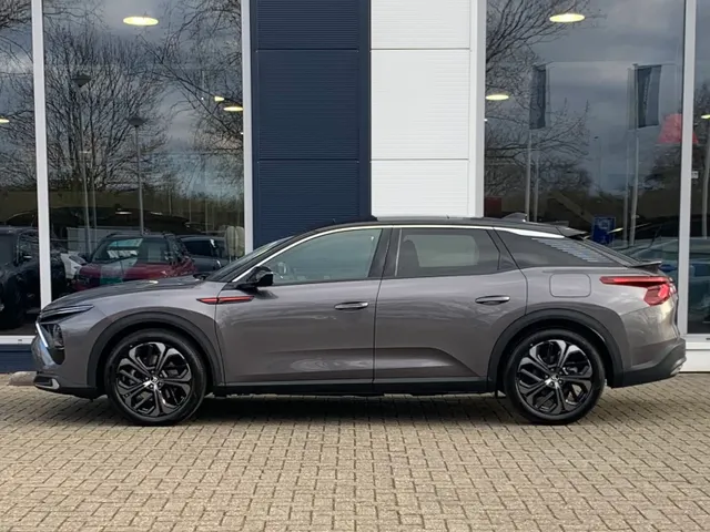 
Citroën C5 X 1.6 Plug-In Hybrid 225pk e-EAT8 Hypnos | Navigatie | Cruise Control | Camera | Parkeersensoren | vol									