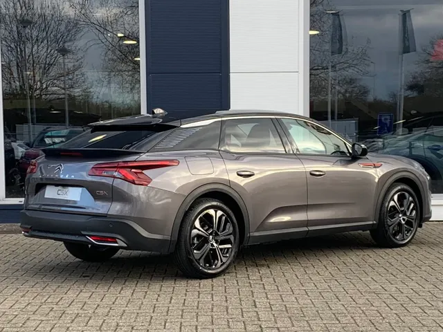 
Citroën C5 X 1.6 Plug-In Hybrid 225pk e-EAT8 Hypnos | Navigatie | Cruise Control | Camera | Parkeersensoren | vol									