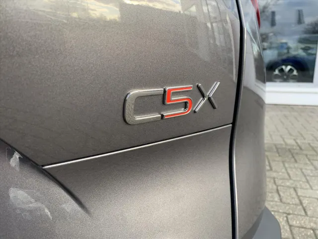 
Citroën C5 X 1.6 Plug-In Hybrid 225pk e-EAT8 Hypnos | Navigatie | Cruise Control | Camera | Parkeersensoren | vol									