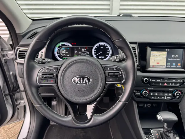 
Kia Niro 1.6 GDi Hybrid 141pk DCT6 DynamicLine | Trekhaak | Climate Controle | Navigatie | vol									