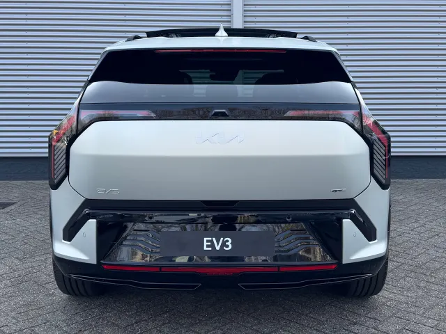
Kia EV3 81,4 kWh 204pk GT-PlusLine | 360 Camera | Stoelkoeling | Stoel/Stuurwielverwarming | Schuif/Kanteldak | Harman/Kardon | Head Up Display | vol									