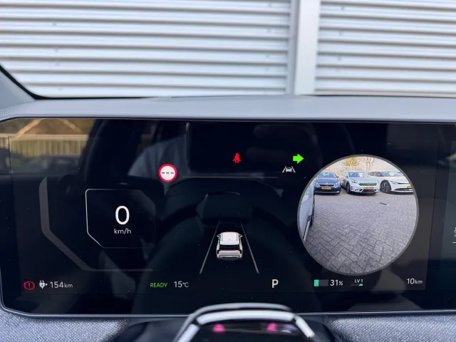 
Kia EV3 81,4 kWh 204pk GT-PlusLine | 360 Camera | Stoelkoeling | Stoel/Stuurwielverwarming | Schuif/Kanteldak | Harman/Kardon | Head Up Display | vol									