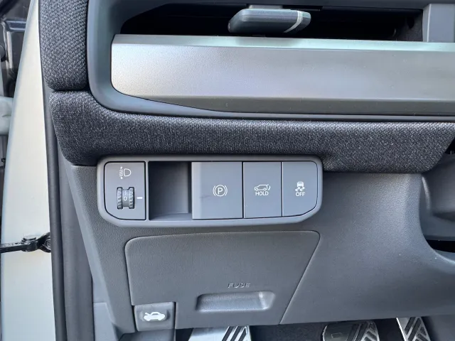 
Kia EV3 81,4 kWh 204pk GT-PlusLine | 360 Camera | Stoelkoeling | Stoel/Stuurwielverwarming | Schuif/Kanteldak | Harman/Kardon | Head Up Display | vol									