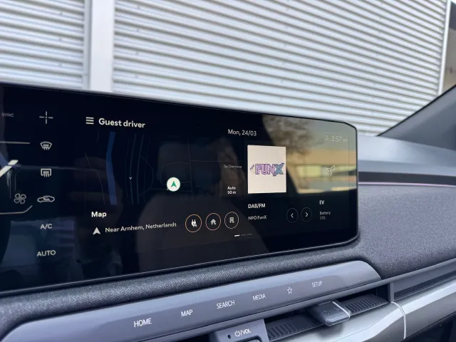 
Kia EV3 81,4 kWh 204pk GT-PlusLine | 360 Camera | Stoelkoeling | Stoel/Stuurwielverwarming | Schuif/Kanteldak | Harman/Kardon | Head Up Display | vol									