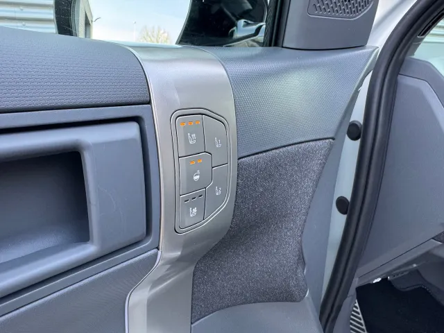 
Kia EV3 81,4 kWh 204pk GT-PlusLine | 360 Camera | Stoelkoeling | Stoel/Stuurwielverwarming | Schuif/Kanteldak | Harman/Kardon | Head Up Display | vol									