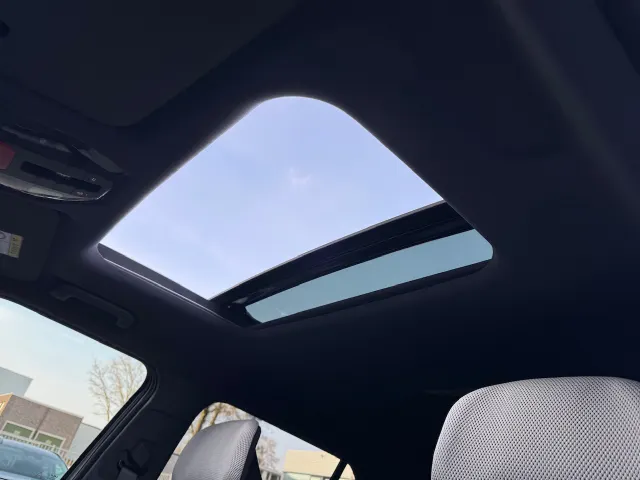 
Kia EV3 81,4 kWh 204pk GT-PlusLine | 360 Camera | Stoelkoeling | Stoel/Stuurwielverwarming | Schuif/Kanteldak | Harman/Kardon | Head Up Display | vol									