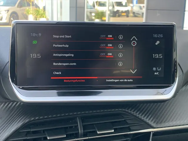 
Peugeot 208 1.2 PureTech 75pk Allure Pack | Navigatie | Camera | Airco | vol									