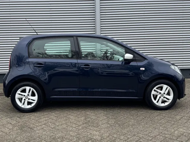 
SEAT Mii 1.0 60pk 5D @Mii | Airco | Lichtmetalen Velgen | Navigatie | vol									