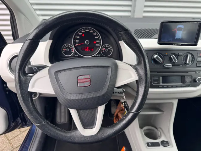 
SEAT Mii 1.0 60pk 5D @Mii | Airco | Lichtmetalen Velgen | Navigatie | vol									