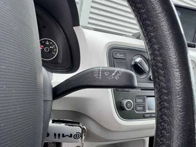 
SEAT Mii 1.0 60pk 5D @Mii | Airco | Lichtmetalen Velgen | Navigatie | vol									