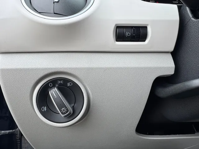 
SEAT Mii 1.0 60pk 5D @Mii | Airco | Lichtmetalen Velgen | Navigatie | vol									