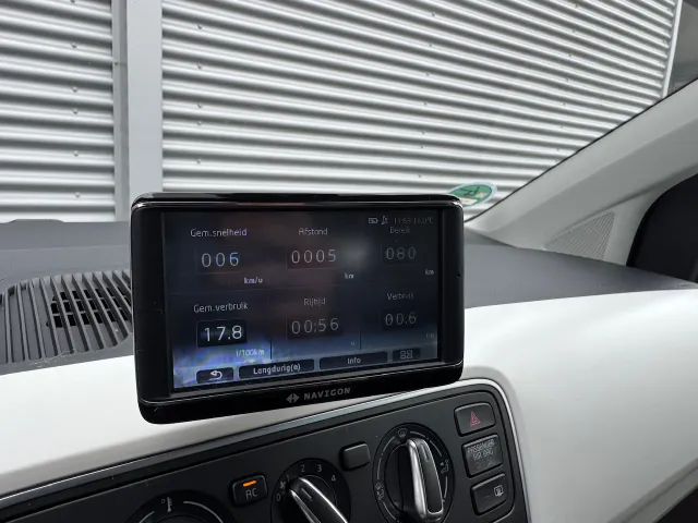 
SEAT Mii 1.0 60pk 5D @Mii | Airco | Lichtmetalen Velgen | Navigatie | vol									