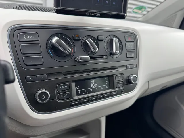 
SEAT Mii 1.0 60pk 5D @Mii | Airco | Lichtmetalen Velgen | Navigatie | vol									