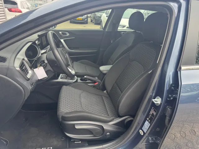 
								Kia Ceed Sportswagon Sw 1.0 T-GDi 120pk DynamicLine | Navigatie | Climate Control | Lichtmetalen Velgen | vol									