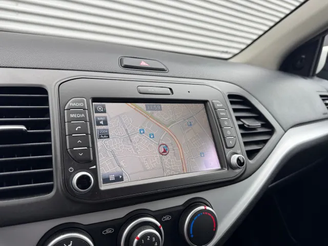 
Kia Picanto 1.0 CVVT 66 PK 5D EconomyPlusLine | Navigatie | Camera | Airco | Lichtmetalen Velgen | vol									