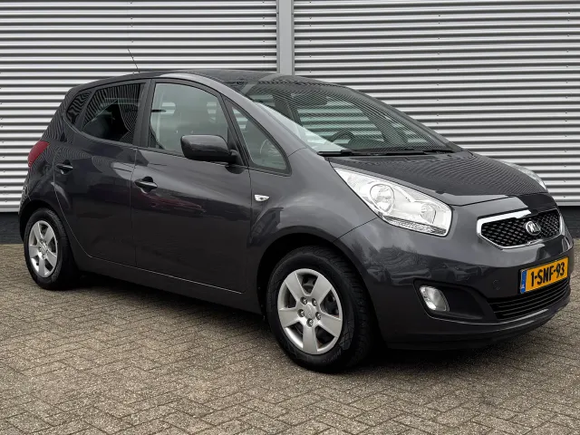 
Kia Venga 1.4 66KW 20th Anniversary | Navigatie | Camera | Airco | vol									