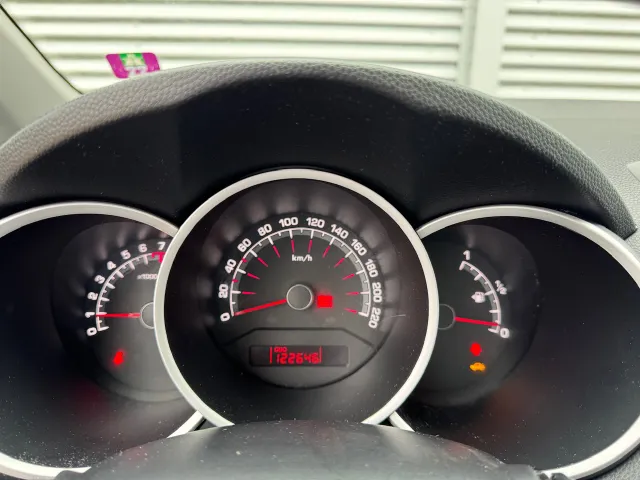 
Kia Venga 1.4 66KW 20th Anniversary | Navigatie | Camera | Airco | vol									