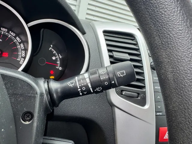 
Kia Venga 1.4 66KW 20th Anniversary | Navigatie | Camera | Airco | vol									