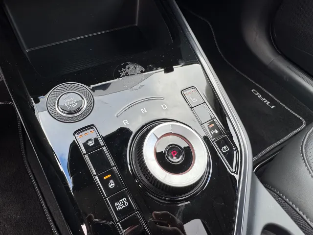 
Kia Niro 1.6 GDi Hybrid 141pk DCT6 DynamicPlusLine | Stoel/Stuurwielverwarming | Schuif/Kanteldak | Dodehoek | HUD | Navigatie | Climate | vol									