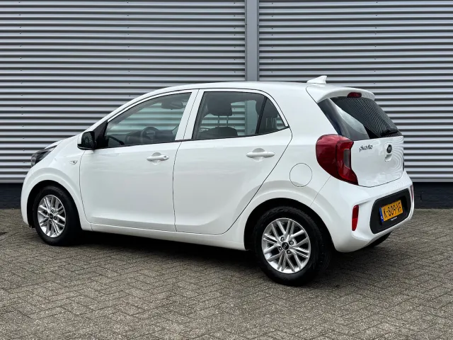 
Kia Picanto 1.0 DPi 67pk 4-zits DynamicLine | Apple Carplay/Android Auto | Airco | Lichtmetalen Velgen | vol									
