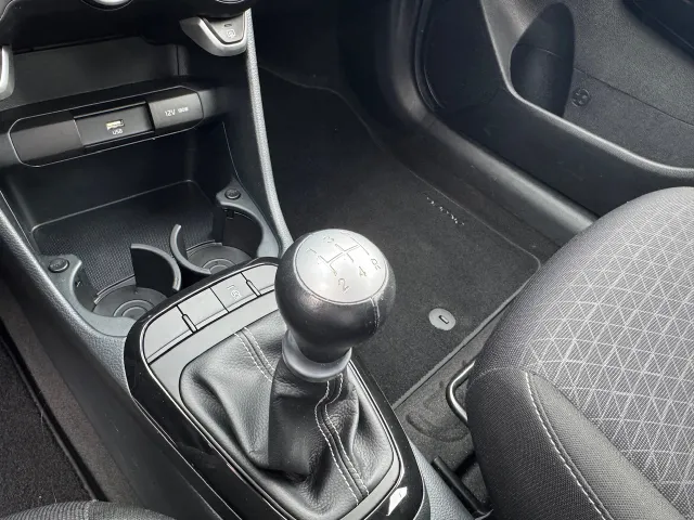 
Kia Picanto 1.0 DPi 67pk 4-zits DynamicLine | Apple Carplay/Android Auto | Airco | Lichtmetalen Velgen | vol									